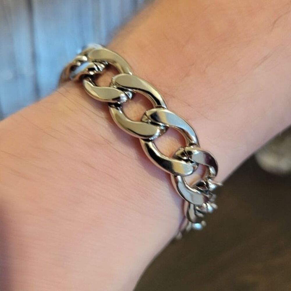 NWT Mens 12mm Shiny Stainless Steel Cuban Link Bracelet Lobster Clasp – 8 in
